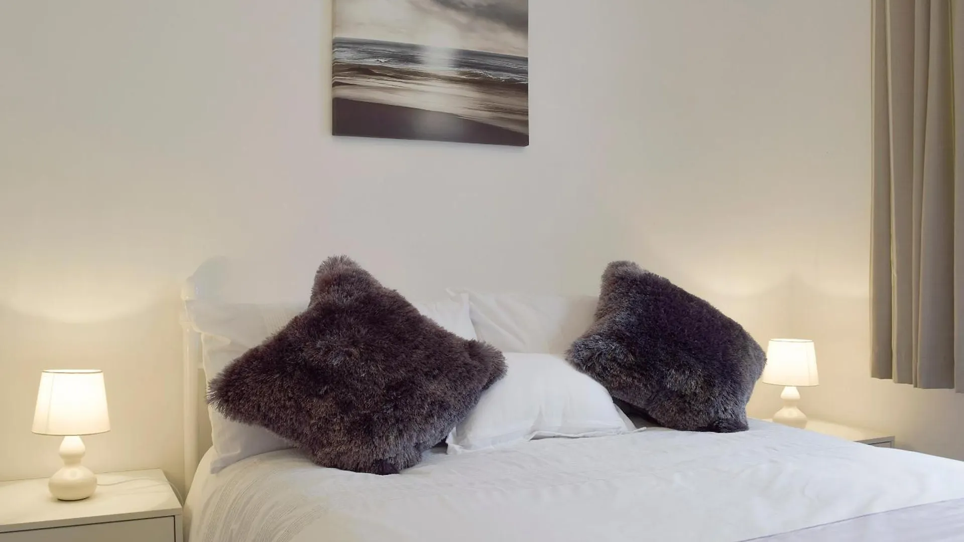 Holiday home Sea Breeze Villa The Mumbles United Kingdom