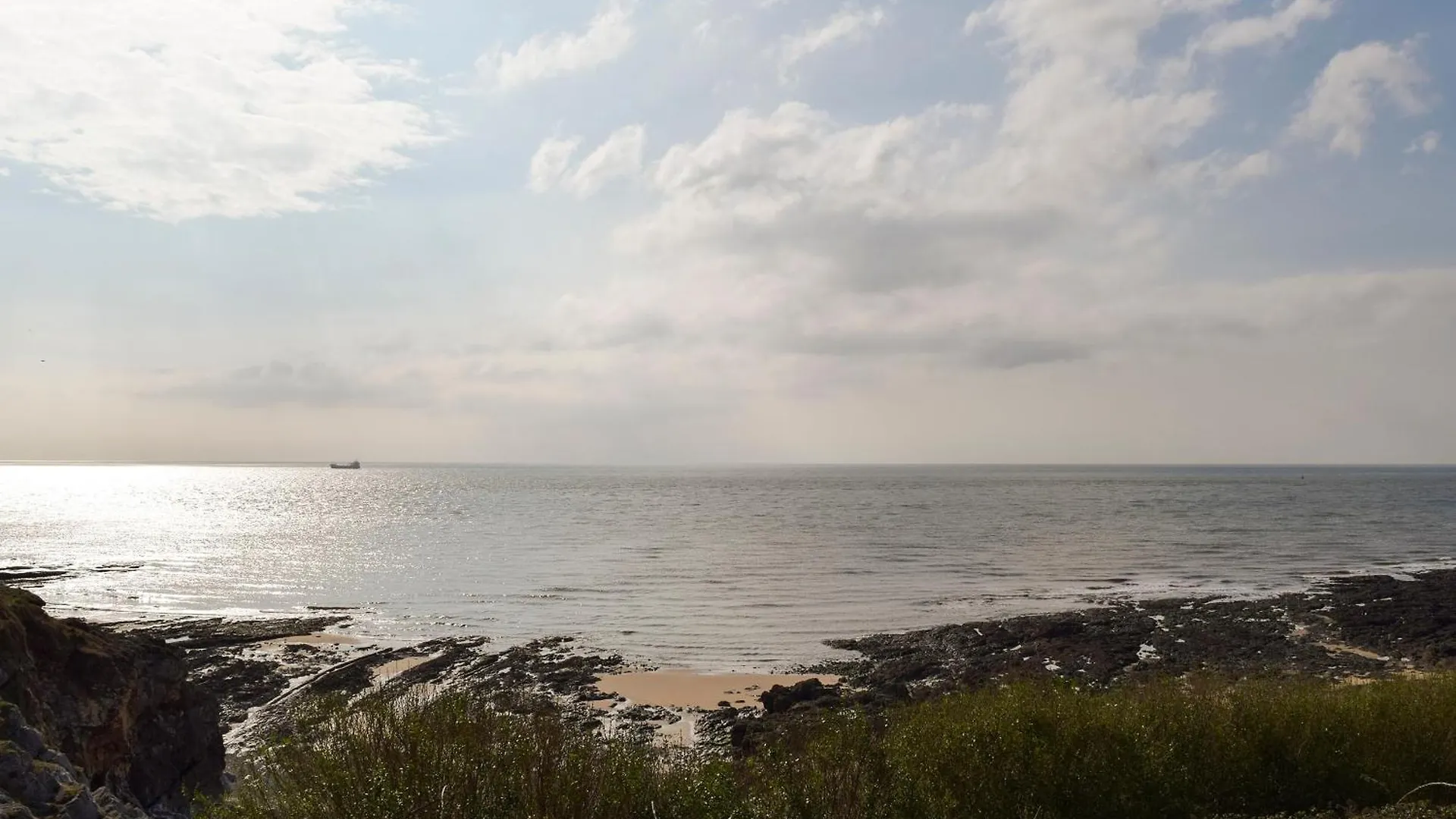 Sea Breeze Villa The Mumbles Holiday home